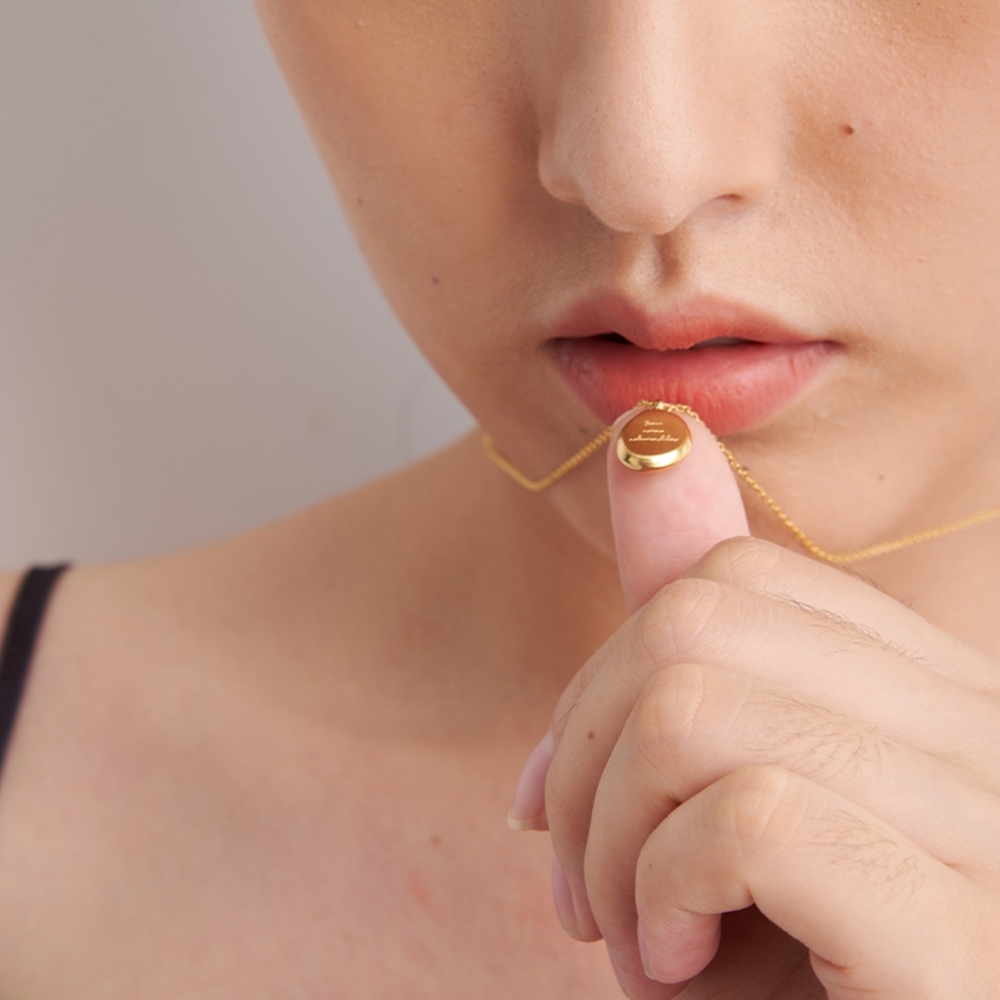Amazing Minimalist Necklace - Picture 6 of 8